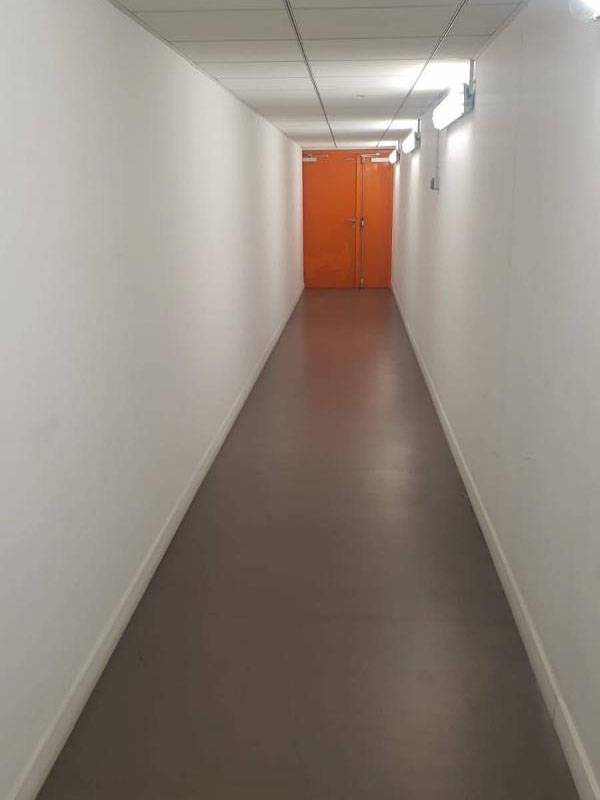 nettoyage-couloir-local
